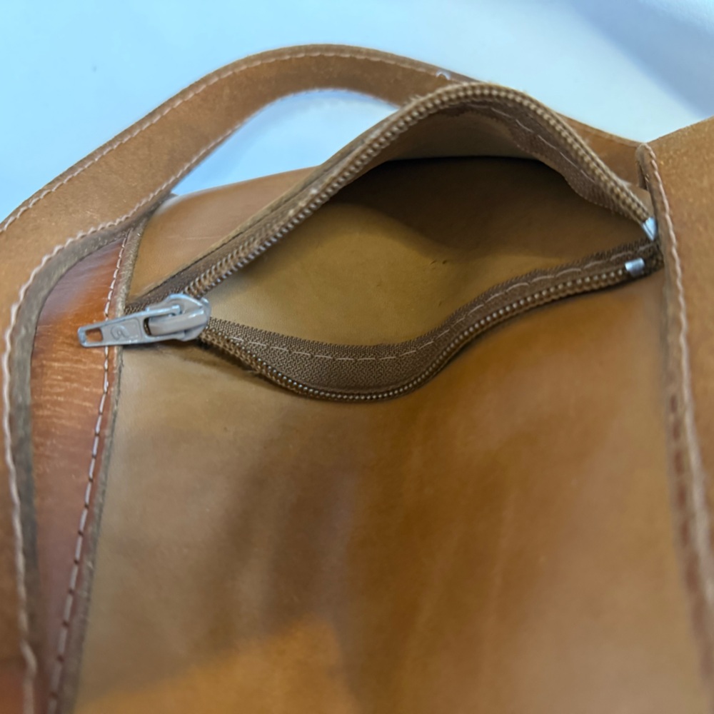 C&C California Large Tan Brown Leather Tote Bag - Picture 13 of 15